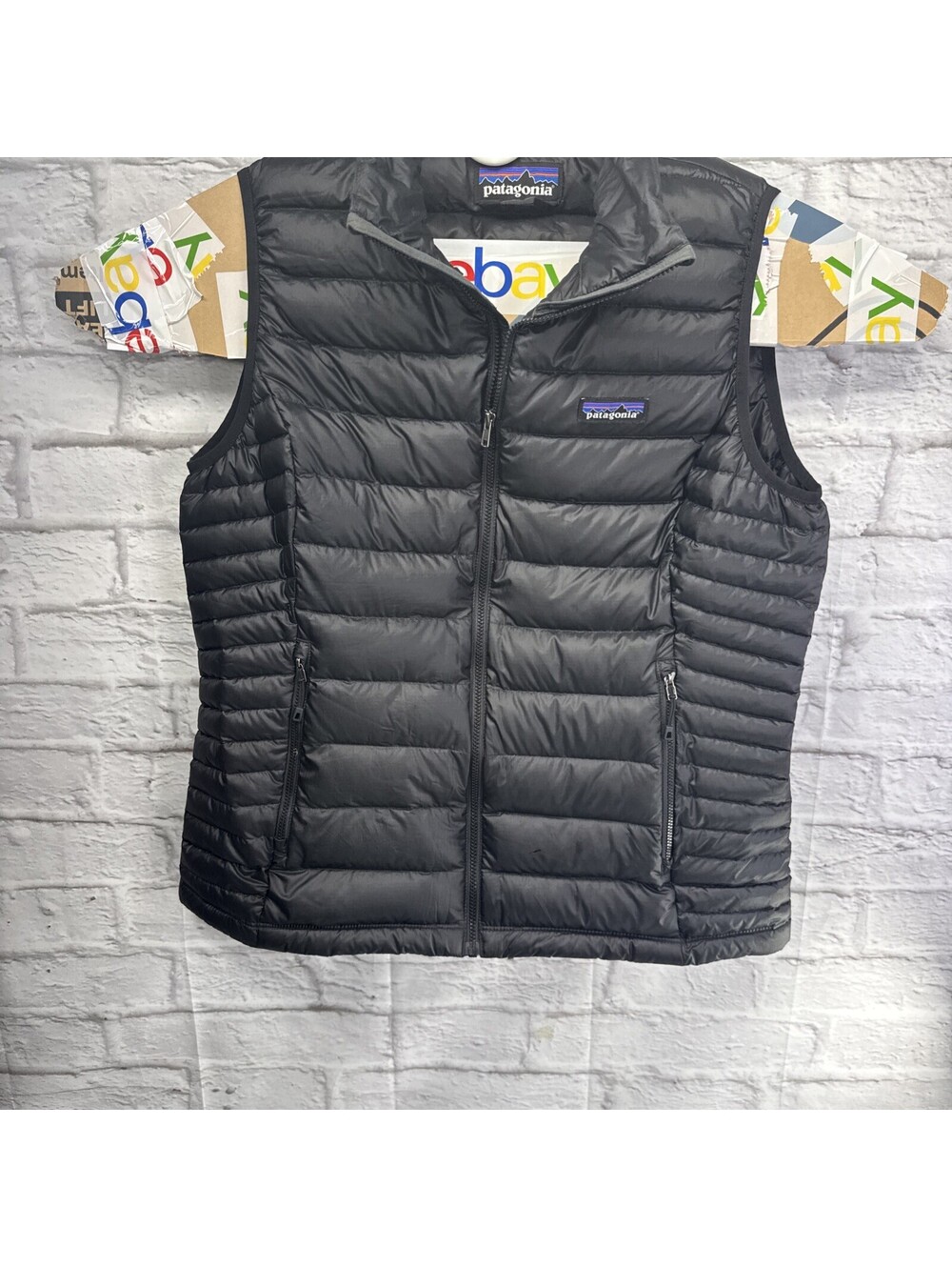 Patagonia Women's Down Sweater Vest Black Size Large Full Zip Puffer Lightweight